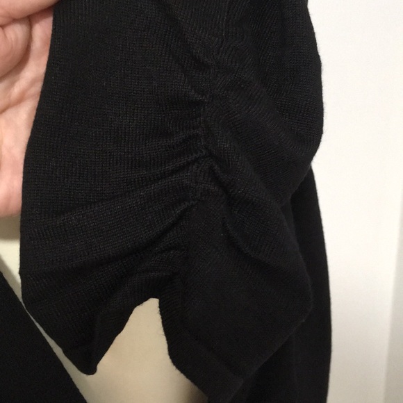 Love Scarlett New Black Sweater Size Small - Picture 4 of 5